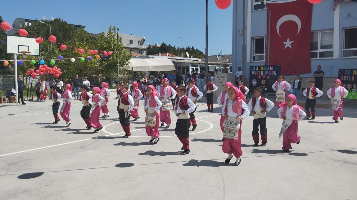 23 NİSAN ULUSAL EGEMENLİK VE ÇOCUK BAYRAMI OKUL VE STAT GÖSTERİLERİMİZ